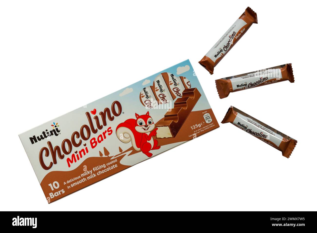 Paket mit Nutini Chocolino Minibars mit drei 3 entfernt isoliert auf weißem Hintergrund Stockfoto
