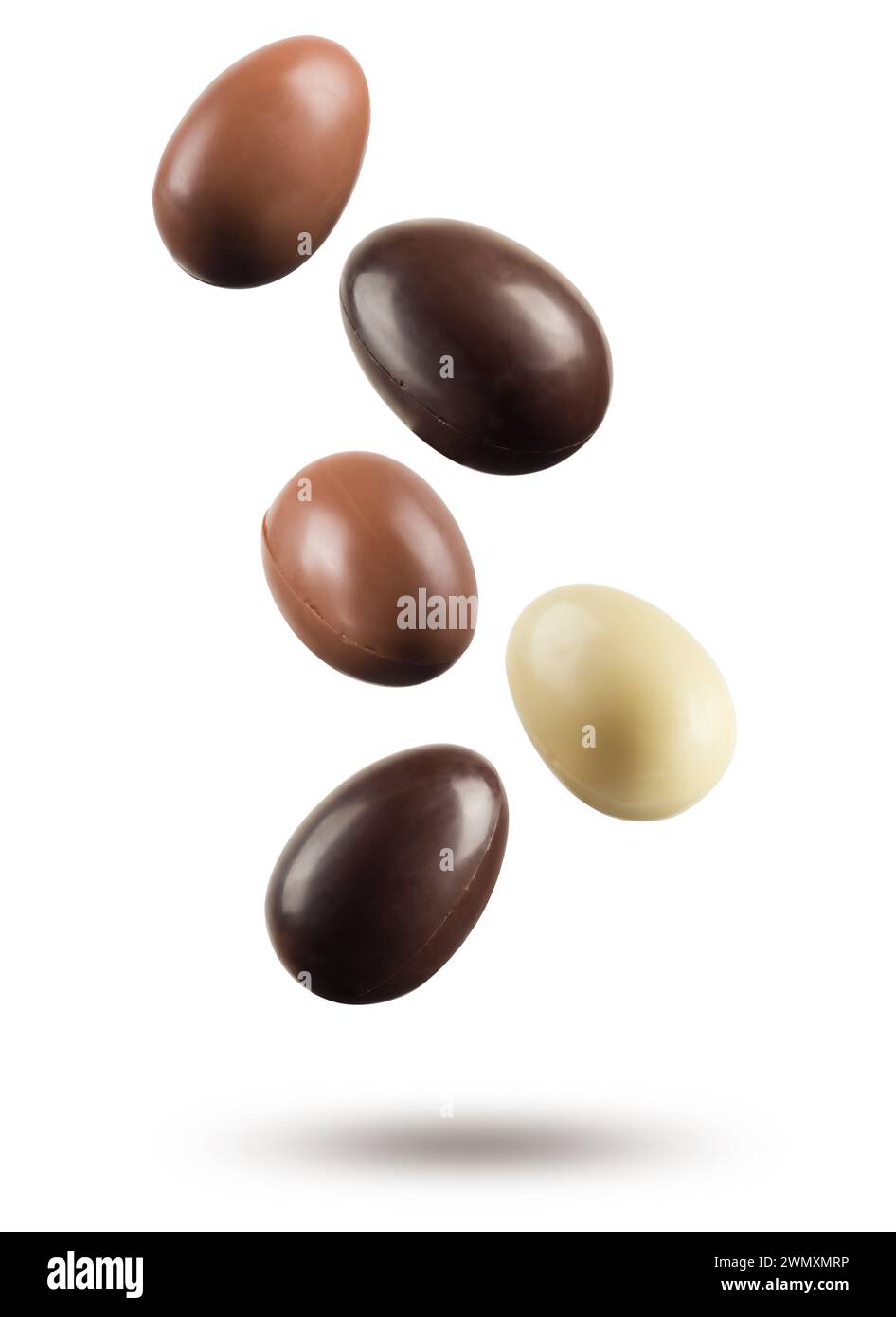 Schokoladen-ostereier isoliert auf weißem Hintergrund. Stockfoto