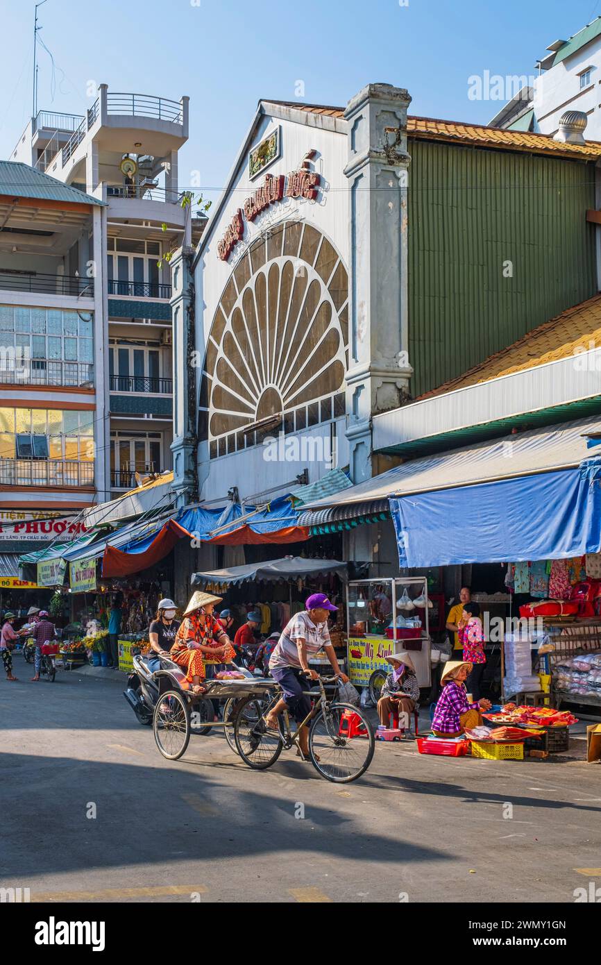 Vietnam, das Mekong-Delta, eine Provinz von Giang, Chau Doc, der überdachte Markt Stockfoto
