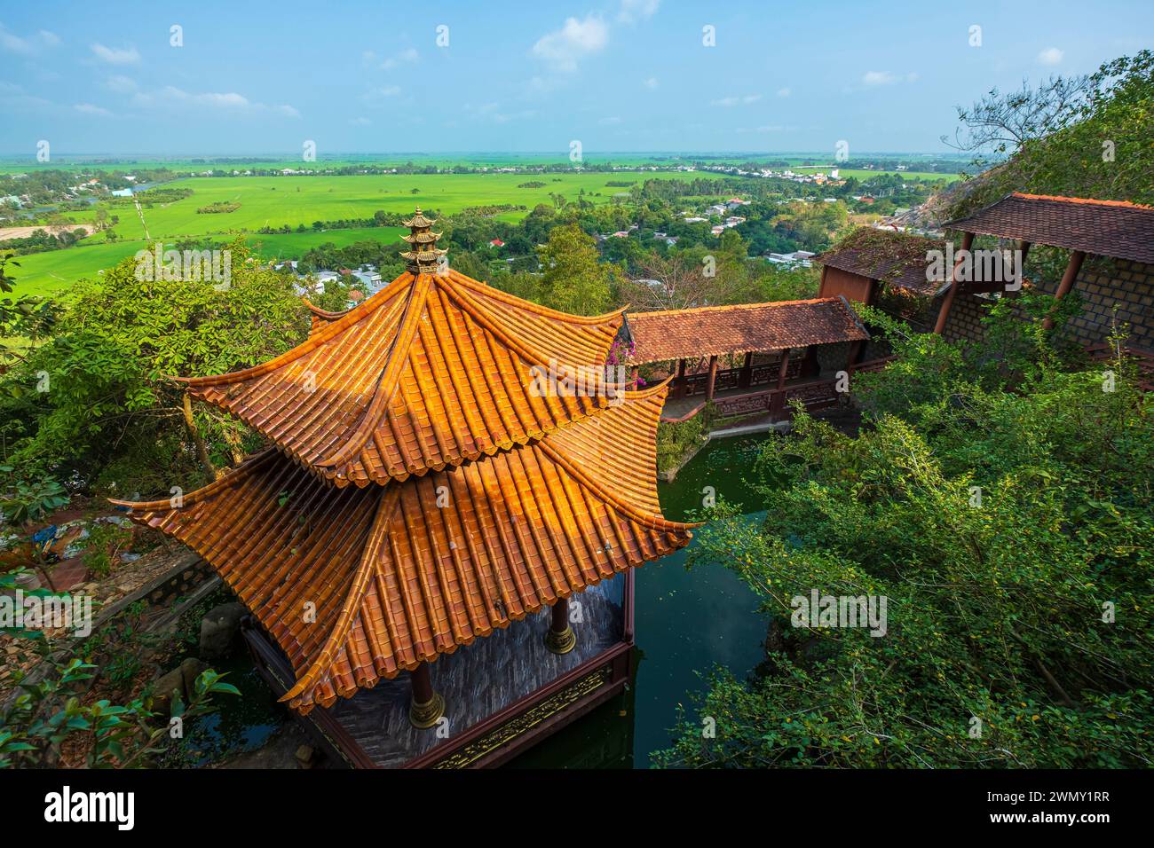 Vietnam, Mekong Delta, eine Provinz Giang, Chau Doc, Nui Sam Bezirk, ein wichtiger Wallfahrtsort, Hang Pagoda oder Phuoc Dien Tu Pagoda an den Hängen des Mount Sam Stockfoto