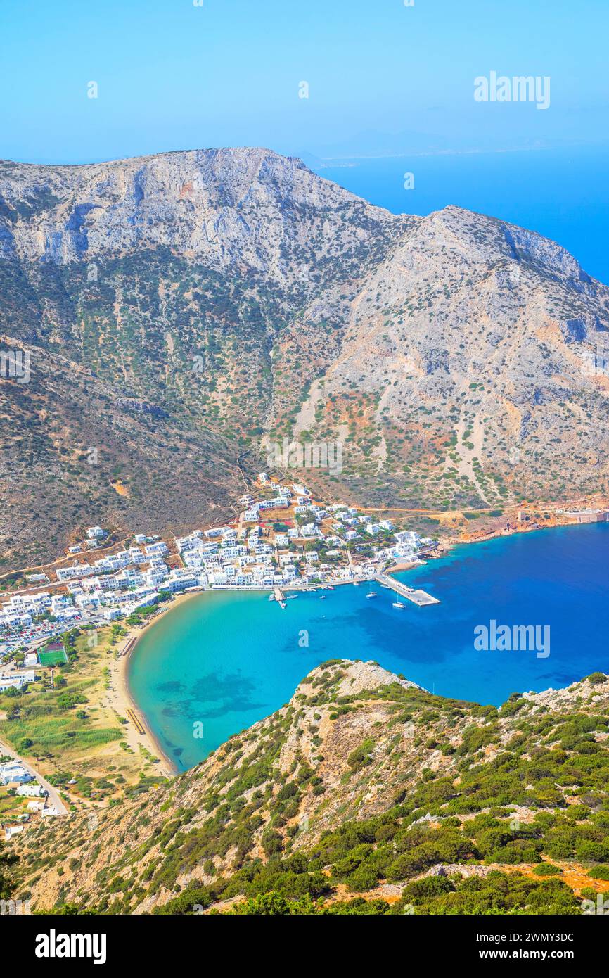 Griechenland, Dodekanesische Inseln, Insel Sifnos, Hafen Kamares, Vogelperspektive, Kamares Stockfoto