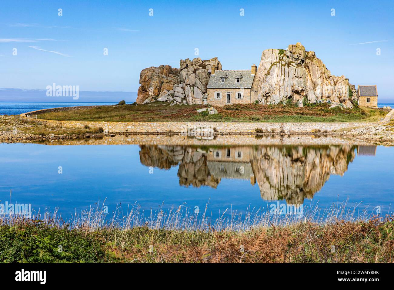 Frankreich, Cotes d'Armor, Plougescrant, Castel Meur Stockfoto