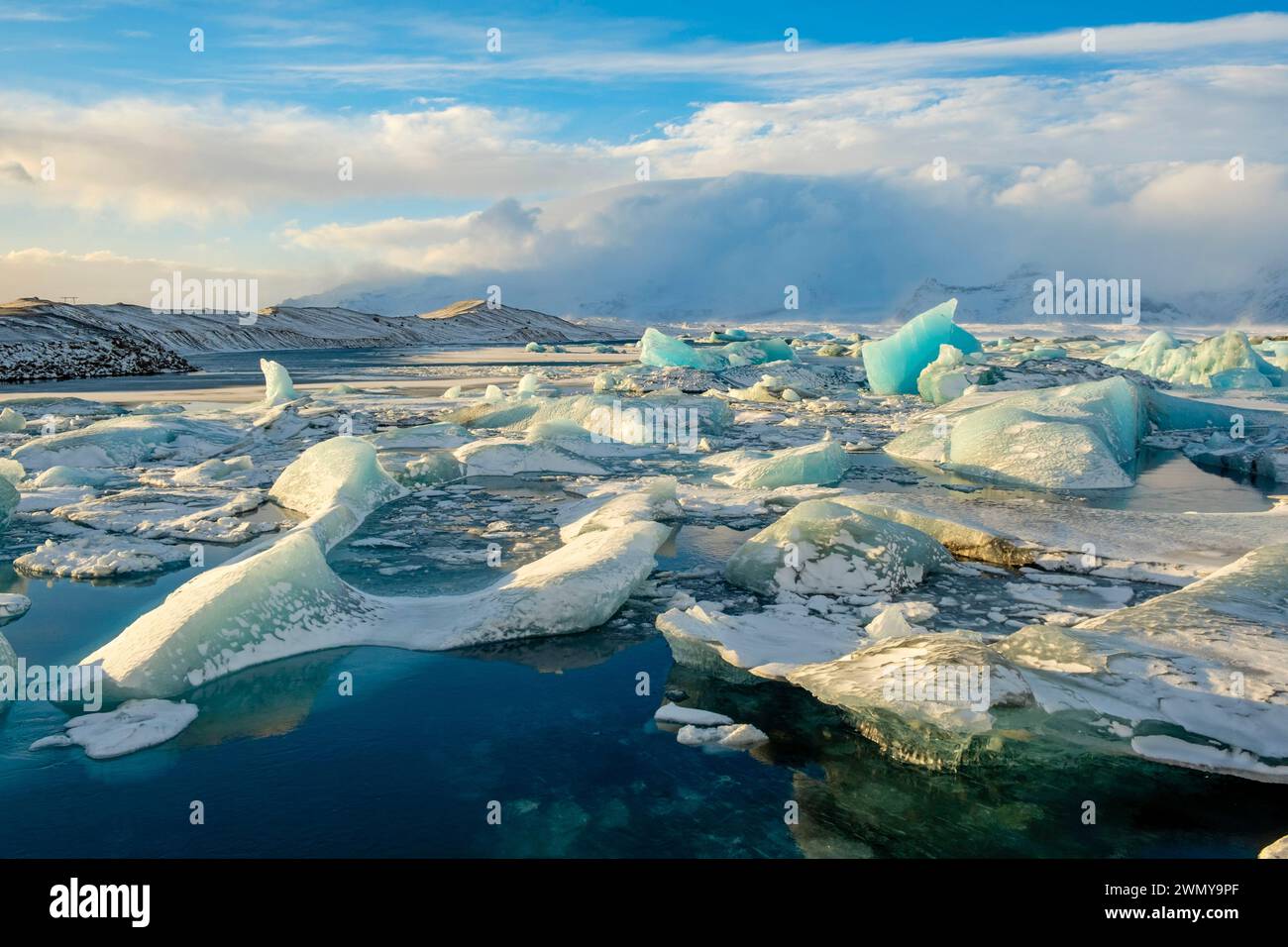 Island, Südküste, Vatnajokull Nationalpark, Skaftafell, Gletscher und Gletschersee von Jökulsárlón, Eisberge Stockfoto