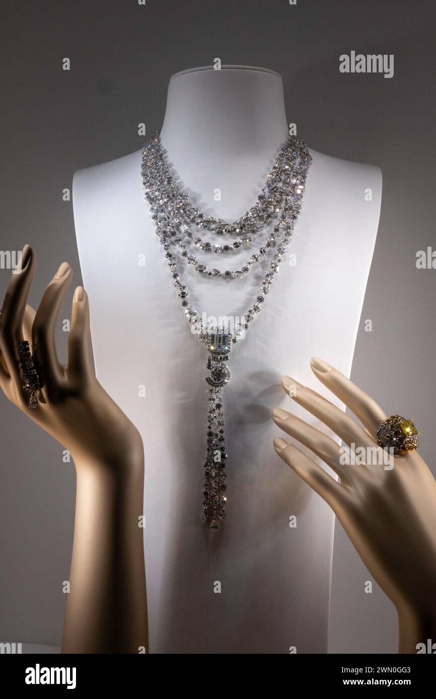 Most expensive chanel necklace hotsell