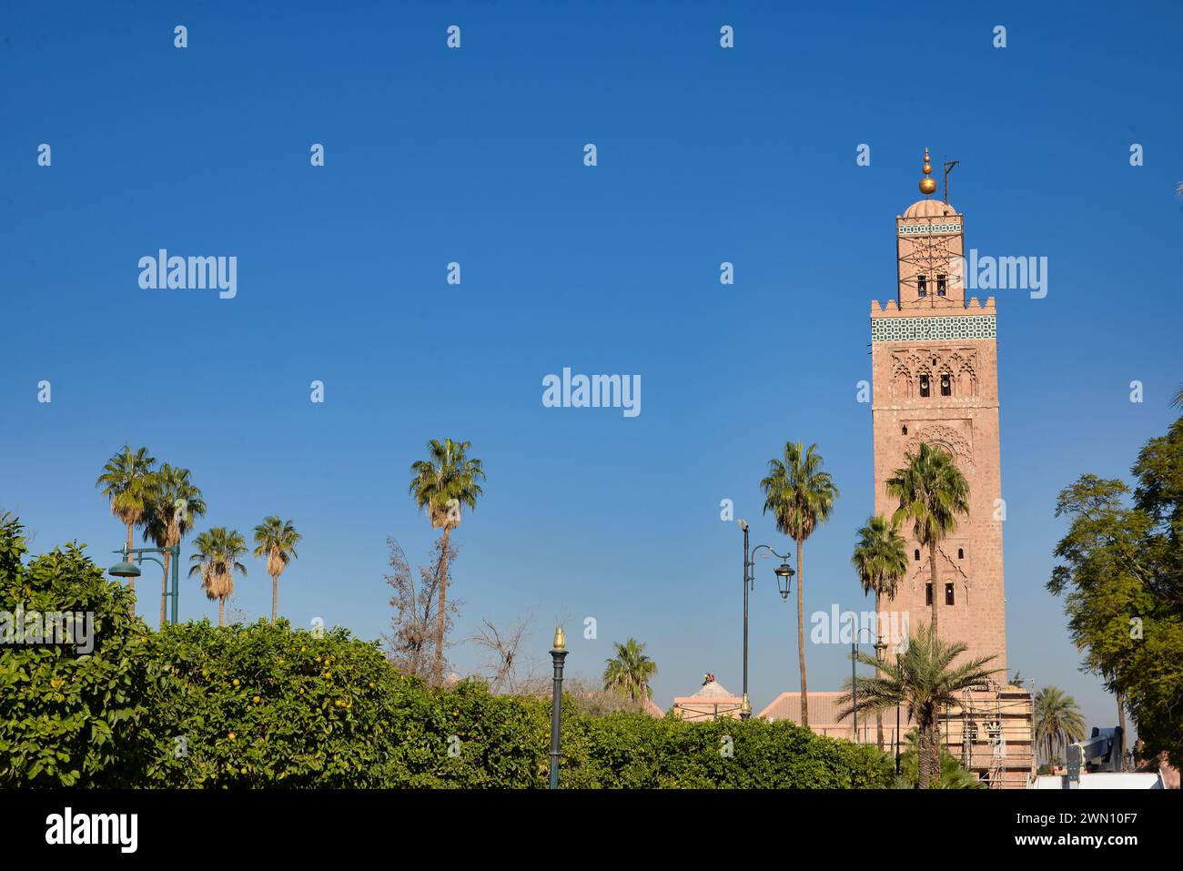 Kutubia Moschee, Außenansicht vom Lalla Hasna Park, Marrakesch Stadt, Marokko Stockfoto