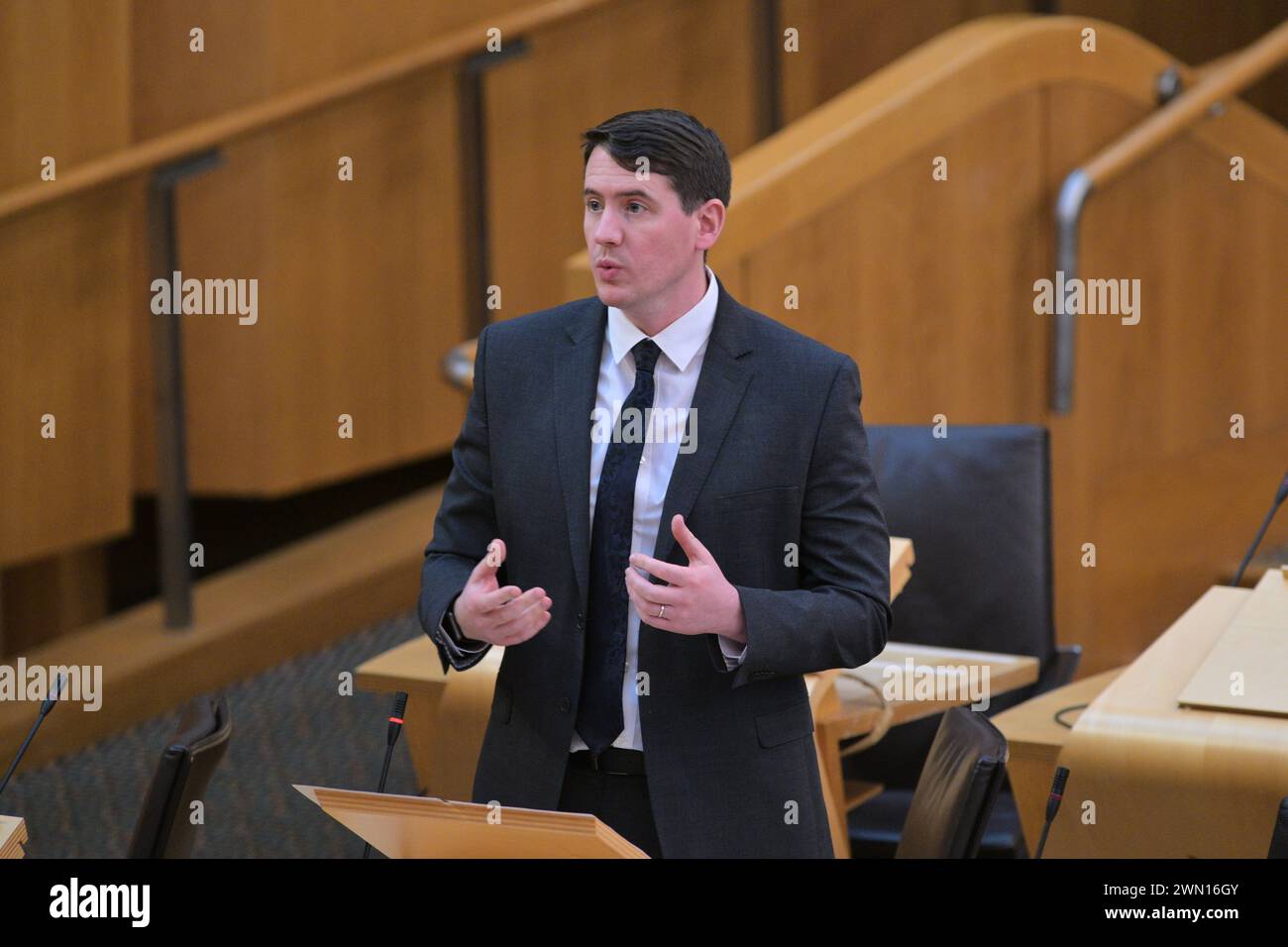 Edinburgh Scotland, UK 28 Februar 2024 Mark Griffin MSP im schottischen Parlament. Credit sst/alamy Live News Stockfoto