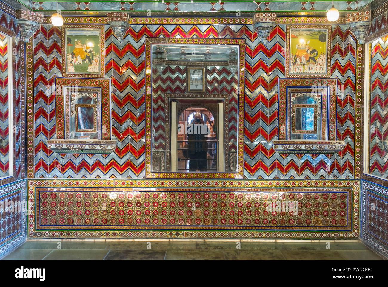 Sheesh Mahal Hall of Mirrors City Palace Udaipur Rajasthan Indien Stockfoto