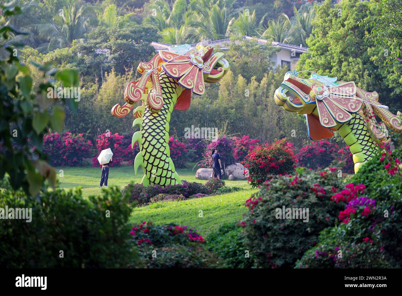 Drachenstatuen im Nanshan Park auf Hainan Island Stockfoto