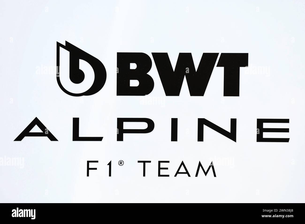 Sakhir, Bahrain. Februar 2024. Logo des Alpine F1 Teams. 29.02.2024. Formel-1-Weltmeisterschaft, Rd 1, Grand Prix Von Bahrain, Sakhir, Bahrain, am Übungstag sollte der Fotonachweis lauten: XPB/Alamy Live News. Stockfoto