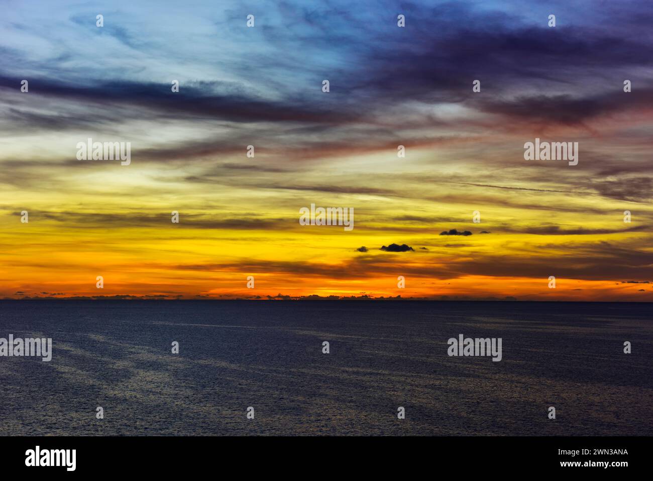 Sonnenuntergang auf dem Meer, Dominikanische Republik Stockfoto