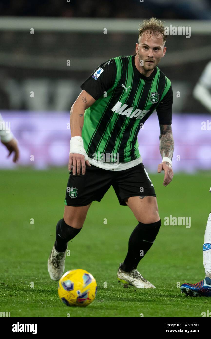 Uros Racic (Sassuolo) während des Spiels Der italienischen Serie A zwischen Sassuolo 1-6 Napoli im Mapei Stadion am 28. Februar 2024 in Reggio Emilia, Italien. Quelle: Maurizio Borsari/AFLO/Alamy Live News Stockfoto