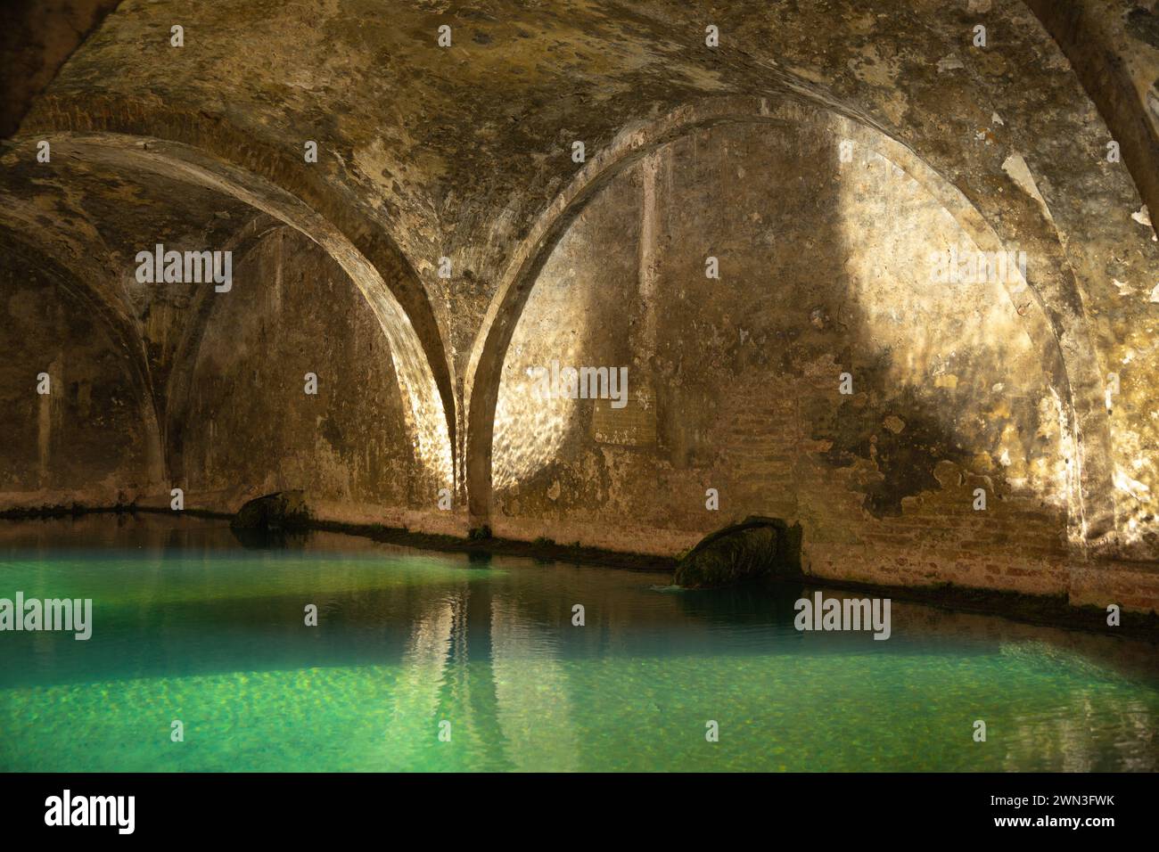 Der Brunnen von Fontebranda in Siena, Italien Stockfoto