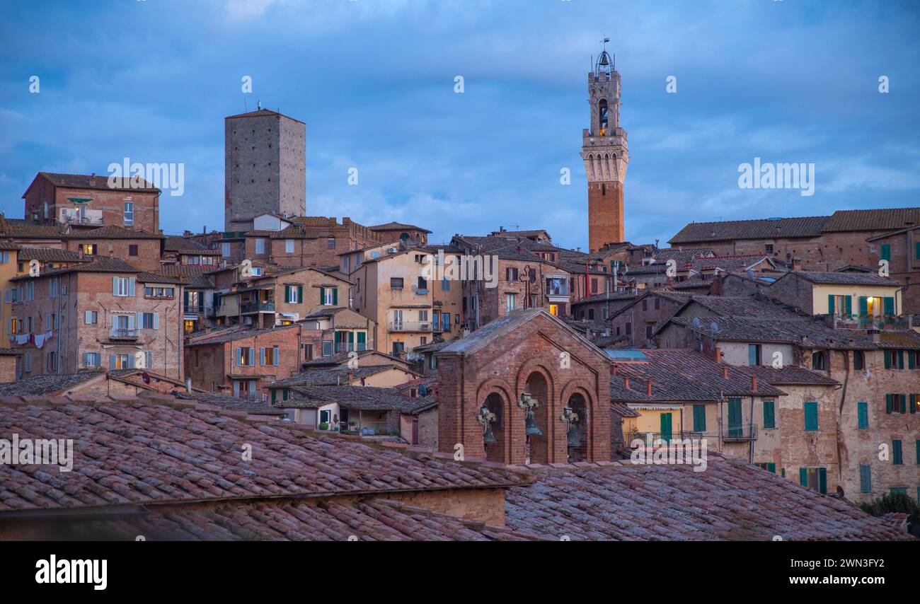 Blick auf die Gebäude in Siena, Italien Stockfoto
