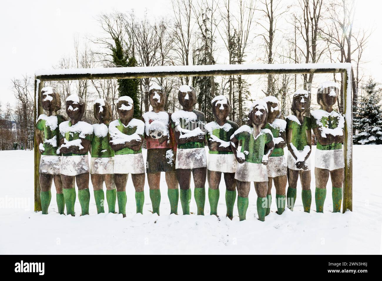 Buchheim Museum der Fantasie, Kunstwerk Fußballmannschaft B56 Chemie Leipzig von Günter Schumann, Bernried, Starnberger See, Fuenfseenland Stockfoto