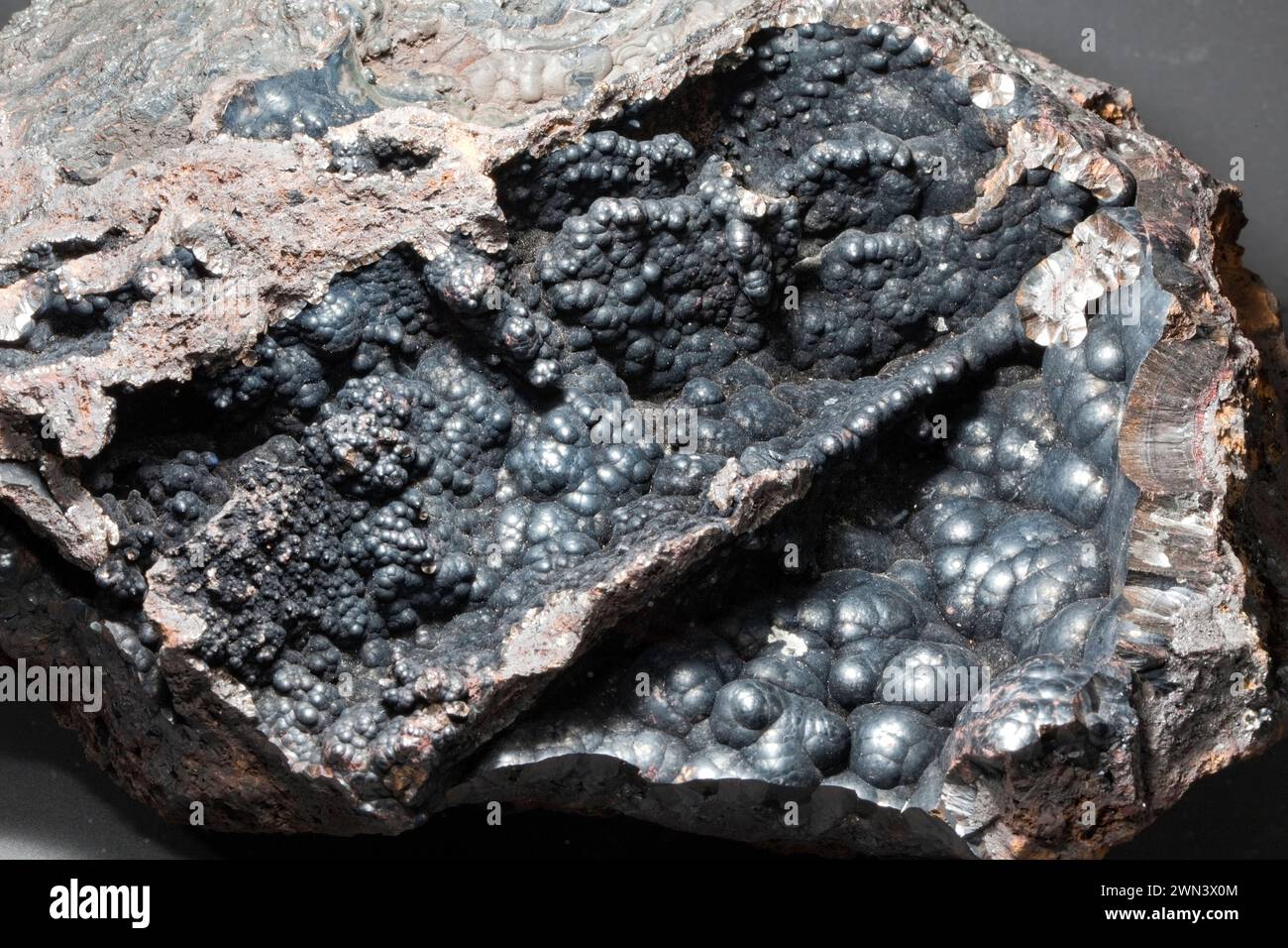 Goethit, Eisenoxyhydroxid, Mineral mit hohem Eisengehalt Stockfoto