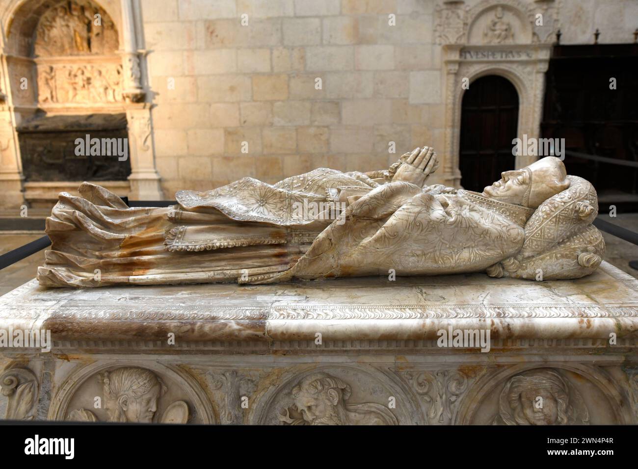 Kathedrale Santa Maria de Burgos (gotisch, Renaissace und Barock, 13.-18. Jahrhundert). Kapelle La Presentacion, Grab von Gonzalo Diaz de Lerma (Alabaster von Stockfoto