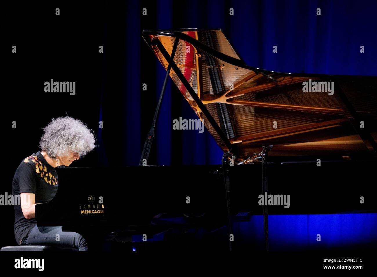 Italien 27 Februar 2024 Giovanni Allevi - Solo-Tour 2024 - Live im Gran Teatro Morato Brescia © Andrea Ripamonti / Alamy Stockfoto