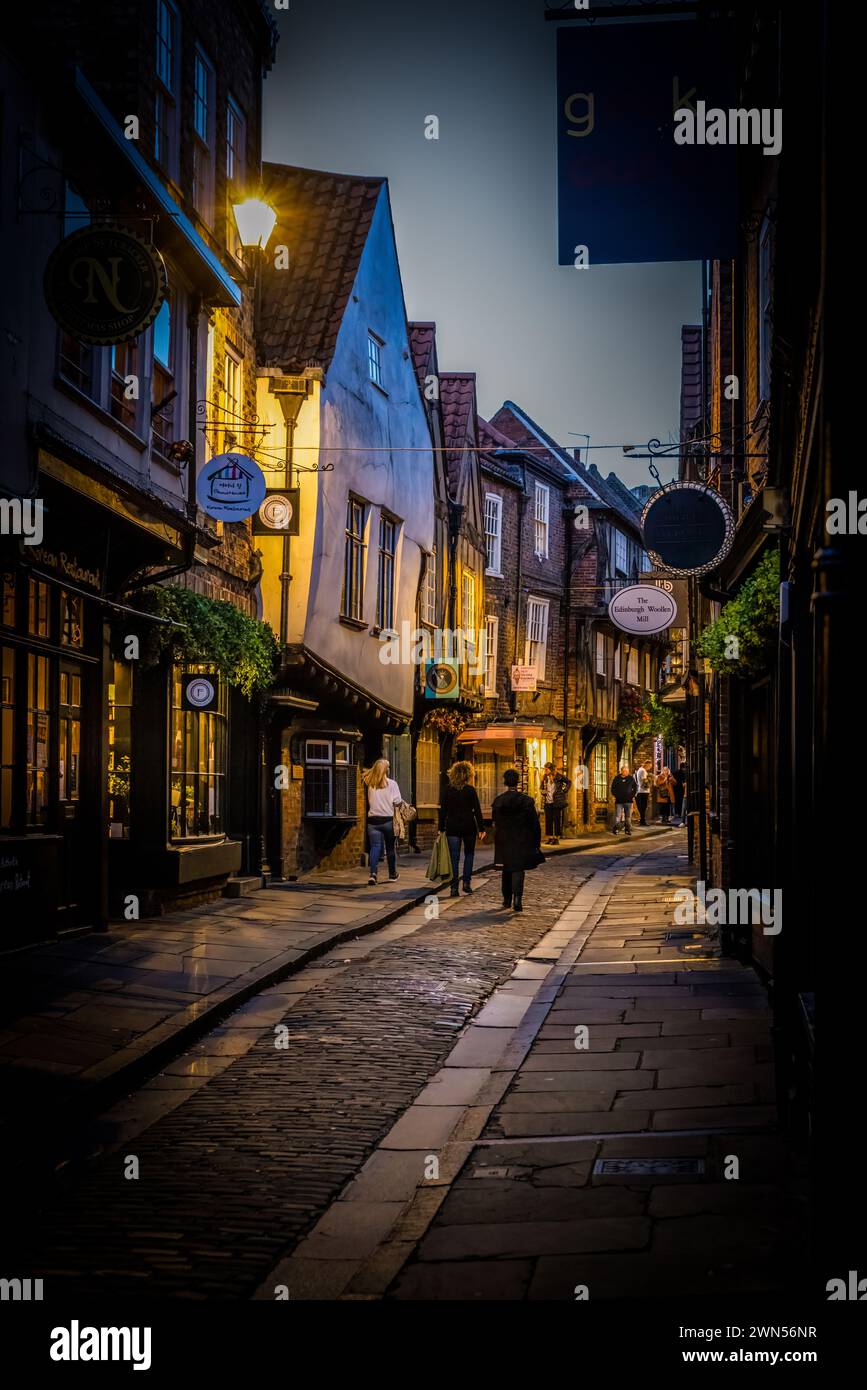 Das Chaos in der Nacht in York, England. Stockfoto