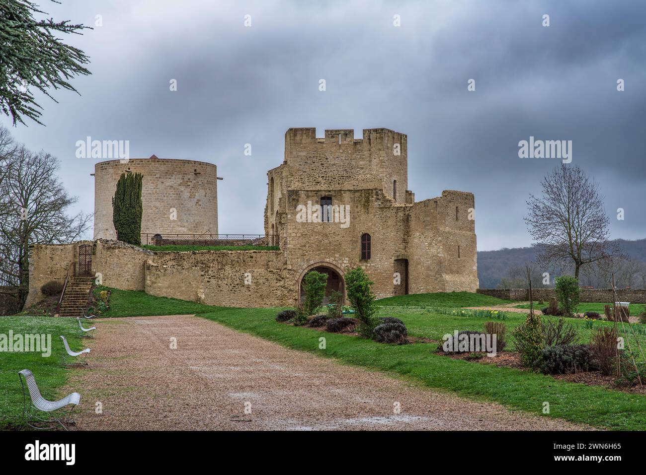 Alte mittelalterliche Burg in der Stadt Gisors in der Normandie, Frankreich Stockfoto