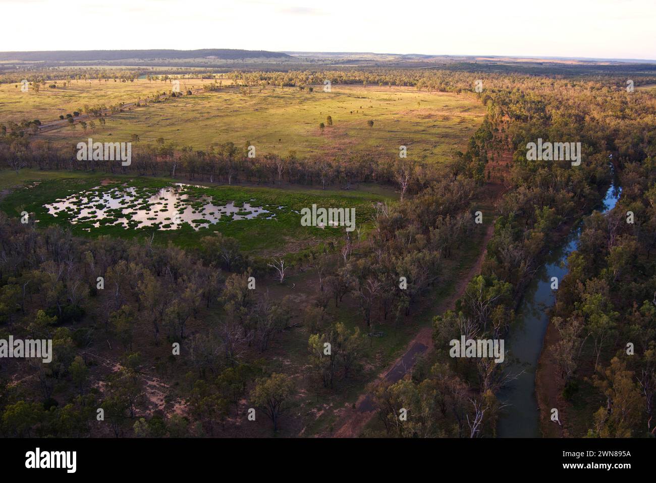 Luftlinie der Chain Lagunen am Palm Tree Creek in der Nähe von Taroom Queensland Australien Stockfoto