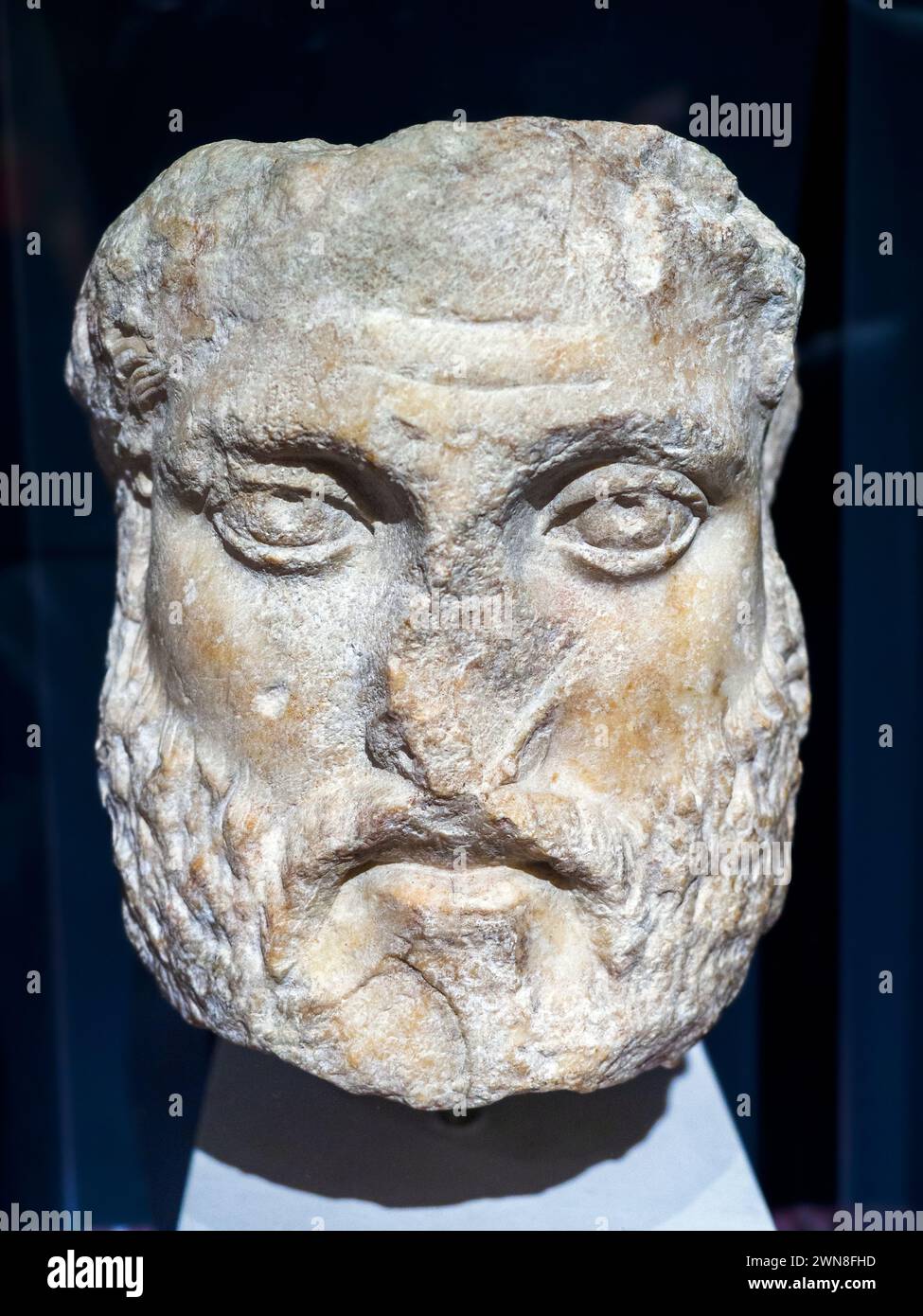 Leiter der Miltiaden (550 – 489 v. Chr.) aus dem Donarium der Athener in Delphi, aus Athen - Parischer Marmor 2. Jahrhundert n. Chr. - Akropolis-Museum, Athen, Griechenland Stockfoto