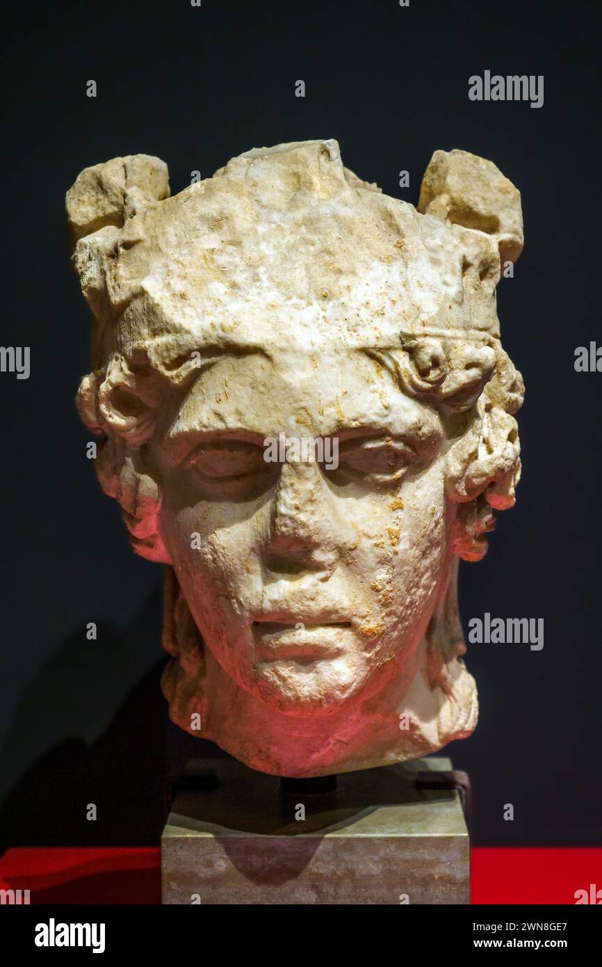 Leiterin der Athena Parthenos aus Amelia (?) - Pentelic Marmor 100-150 n. Chr. - NY Carlsberg Glyptotek, Copenaghen, Dänemark Stockfoto
