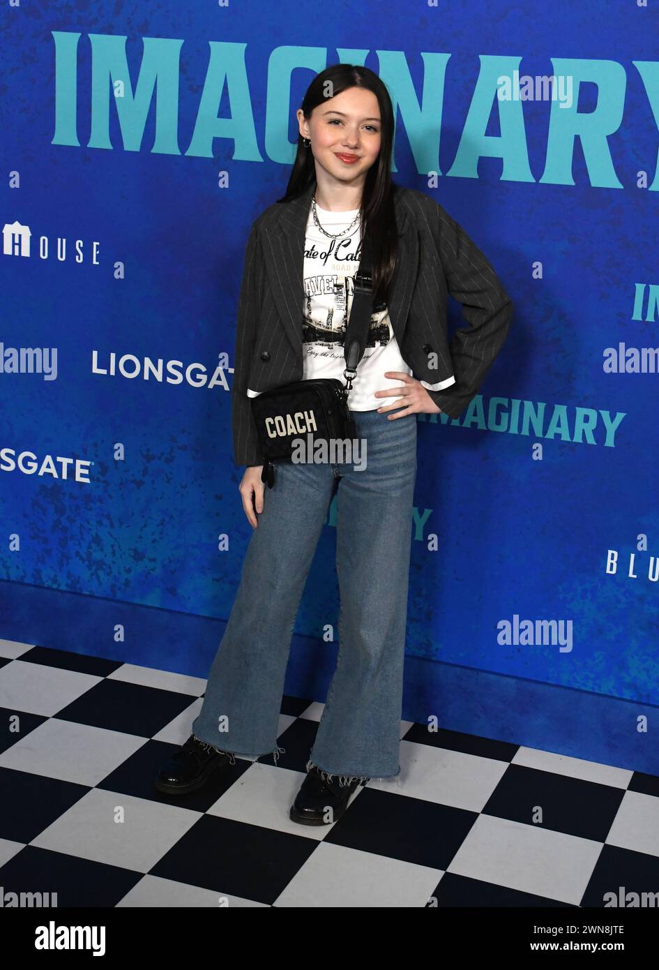 Am 29. Februar 2024 nimmt die Schauspielerin Violet McGraw am Lionsgate Blumhouse Imagination Premiere Event im The Grove am 29. Februar 2024 in Los Angeles, Kalifornien, USA Teil. Foto: Barry King/Alamy Live News Stockfoto