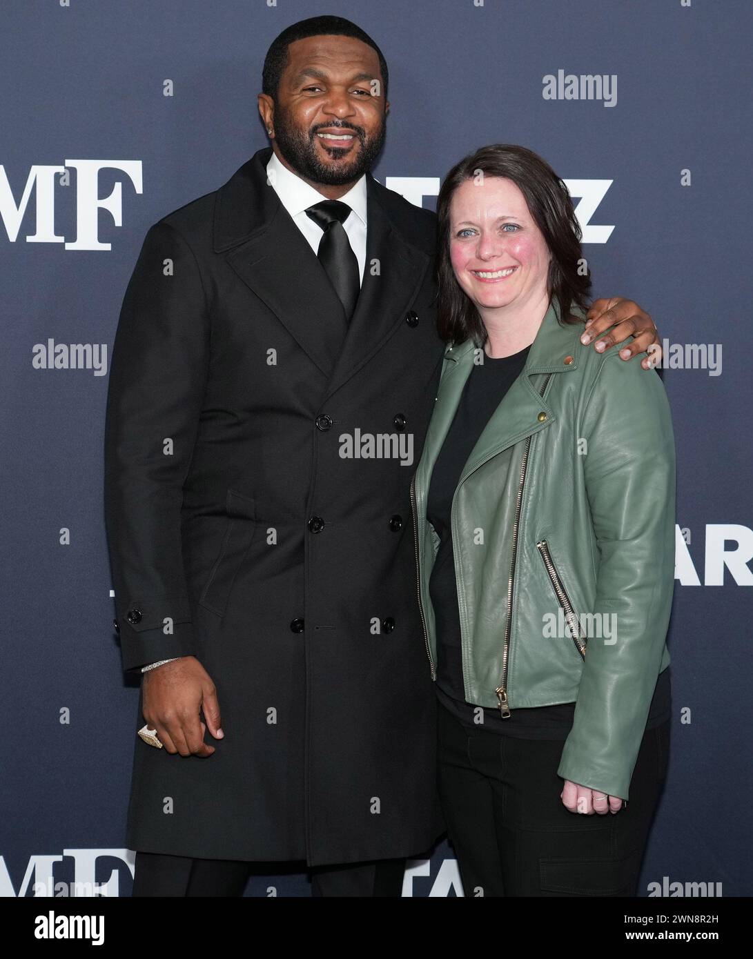 (L-R) Anthony Wilson und Anne Clements bei der Starz Series BMF Staffel 3 in Los Angeles Premiere im Hollywood Athletic Club in Hollywood, KALIFORNIEN am Donnerstag, den 29. Februar 2024. (Foto: Sthanlee B. Mirador/SIPA USA) Stockfoto