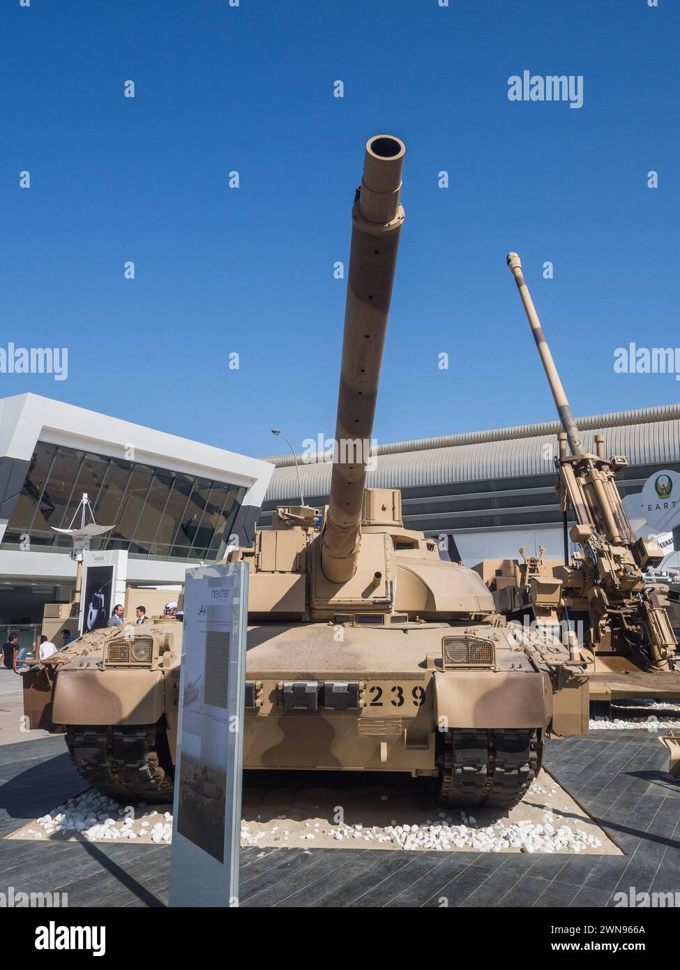 Abu Dhabi, VAE - 25. Februar 2015: VAE Armed Forces Leclerc MBT (Hauptkampfpanzer) auf der IDEX 2015 Stockfoto