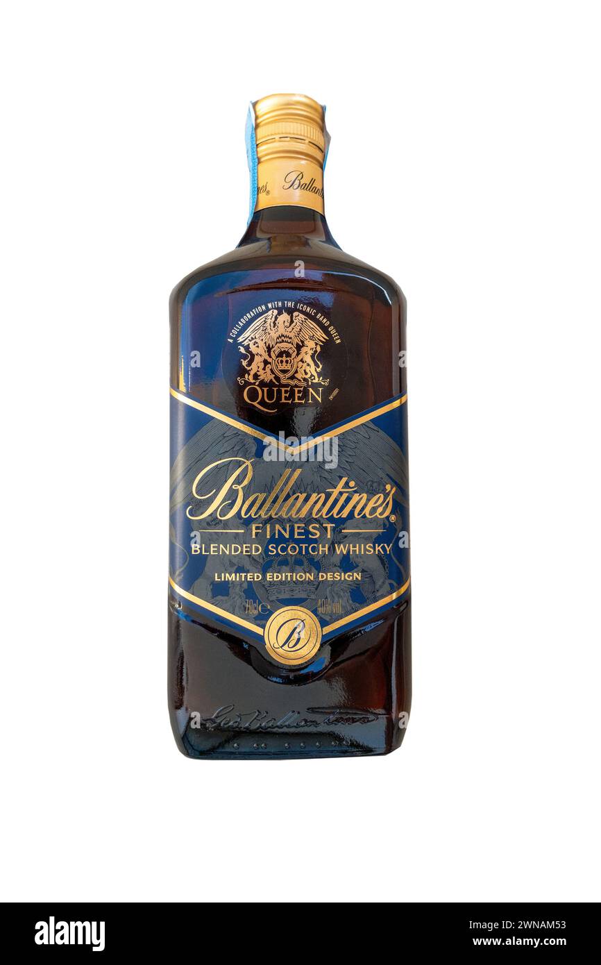 Ballantine's Scotch Bottle Limited Edition mit dem Rock Band Queens Logo, das nach Portugal exportiert wurde Stockfoto