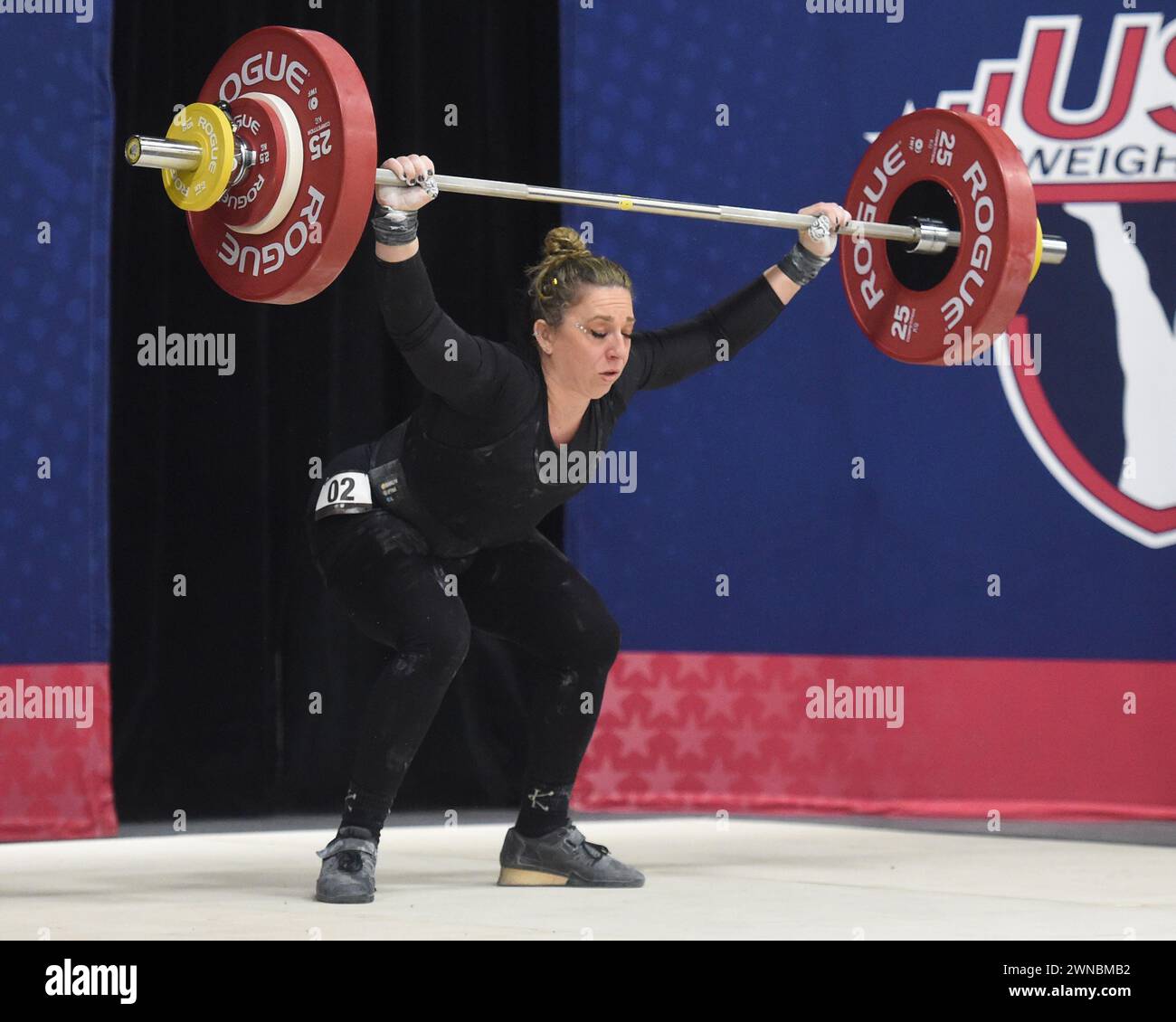 Columbus, Ohio, Usa. März 2024. Shelby Pflug verpasst einen 88 kg schweren Gewinn bei den Frauen-Meisterschaften im Gewichtheben beim Arnold Sports Festival in Columbus, Ohio, USA. Quelle: Brent Clark/Alamy Live News Stockfoto