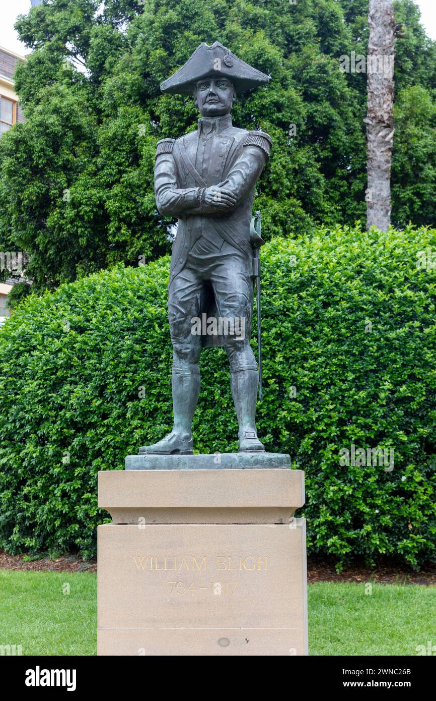 Statue von Vizeadmiral William Bligh, britischer Marineoffizier, Meuterei auf dem Kopfgeld und Gouverneur von New South Wales, im Felsengebiet von Sydney, Australien, Stockfoto