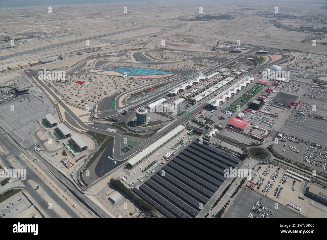 Sakhir, Bahrain. März 2024. Eine Luftaufnahme des Stromkreises. 01.03.2024. Formel-1-Weltmeisterschaft, Rd 1, Grand Prix Von Bahrain, Sakhir, Bahrain, Qualifizierender Tag. Das Foto sollte lauten: XPB/Alamy Live News. Stockfoto