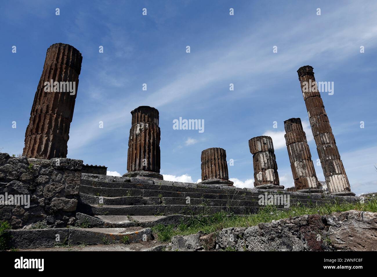 Berühmte antike Ruinen der Stadt Pompeji, Italien. Pompeji wurde nach dem Ausbruch des Vesuvs im Jahre 79 n. Chr. mit Asche und Bimsstein begraben. Stockfoto