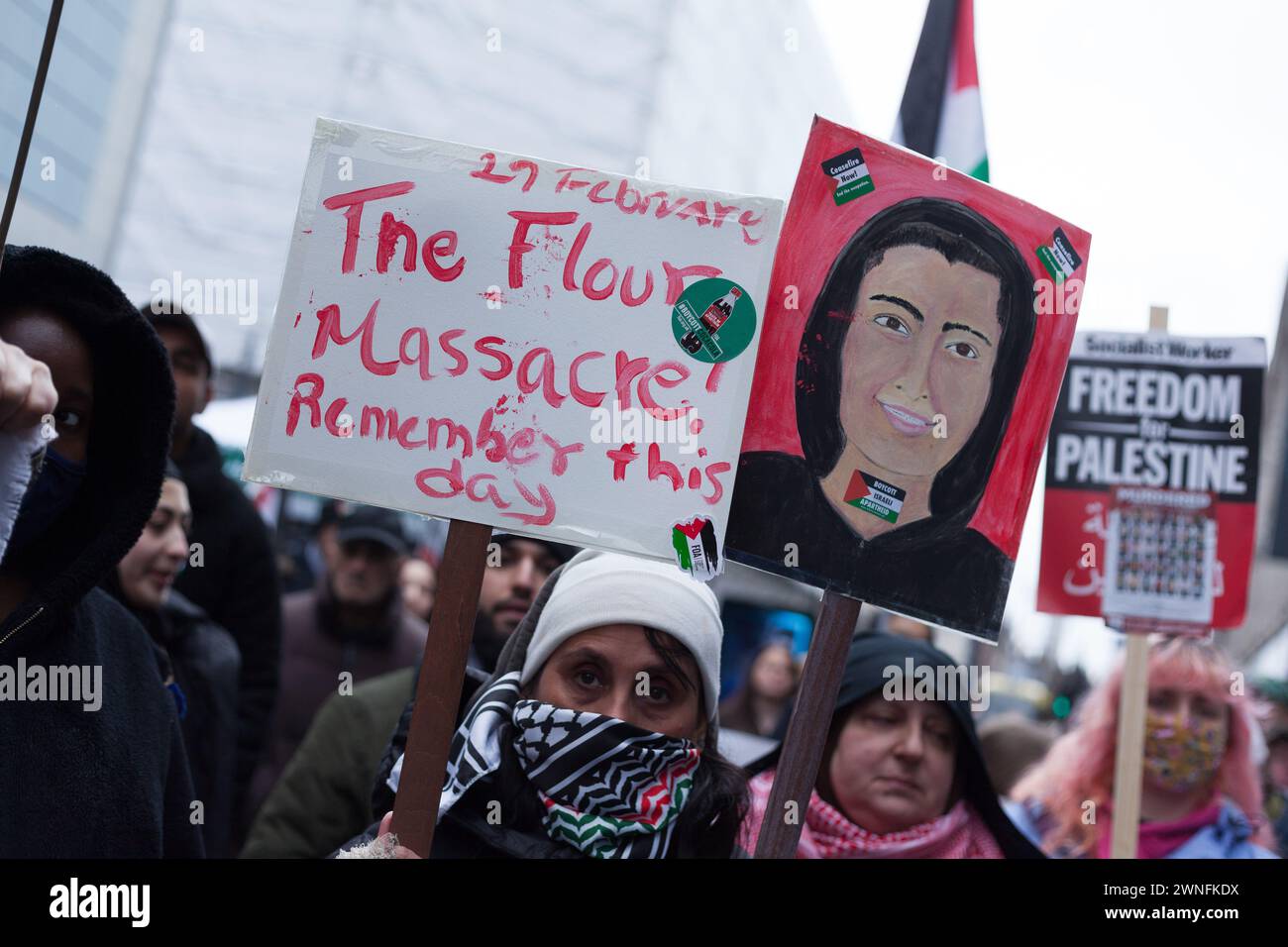Pro-palästinensische Demonstranten demonstrieren in Manchester Großbritannien gegen den israelischen Krieg gegen Gaza-Palästina Stockfoto