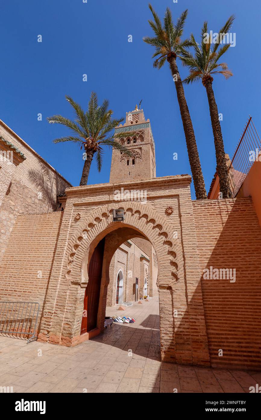 Minarettturm der Kasbah Moschee in Marrakesch, Marrakesch-Safi, Marokko Stockfoto