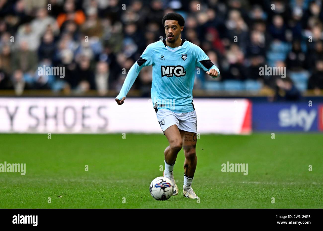 London, Großbritannien. März 2024. Jamal Lewis (Watford) während des Millwall V Watford Matches in der EFL Championship in den, Bermondsey, London. Dieses Bild ist NUR für REDAKTIONELLE ZWECKE bestimmt. Für jede andere Verwendung ist eine Lizenz von Football DataCo erforderlich. Quelle: MARTIN DALTON/Alamy Live News Stockfoto