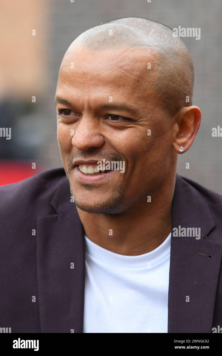 Robert Earnshaw, ehemaliger Red, während des Premier League-Spiels zwischen Nottingham Forest und Liverpool am Samstag, den 2. März 2024, auf dem City Ground in Nottingham. (Foto: Jon Hobley | MI News) Credit: MI News & Sport /Alamy Live News Stockfoto