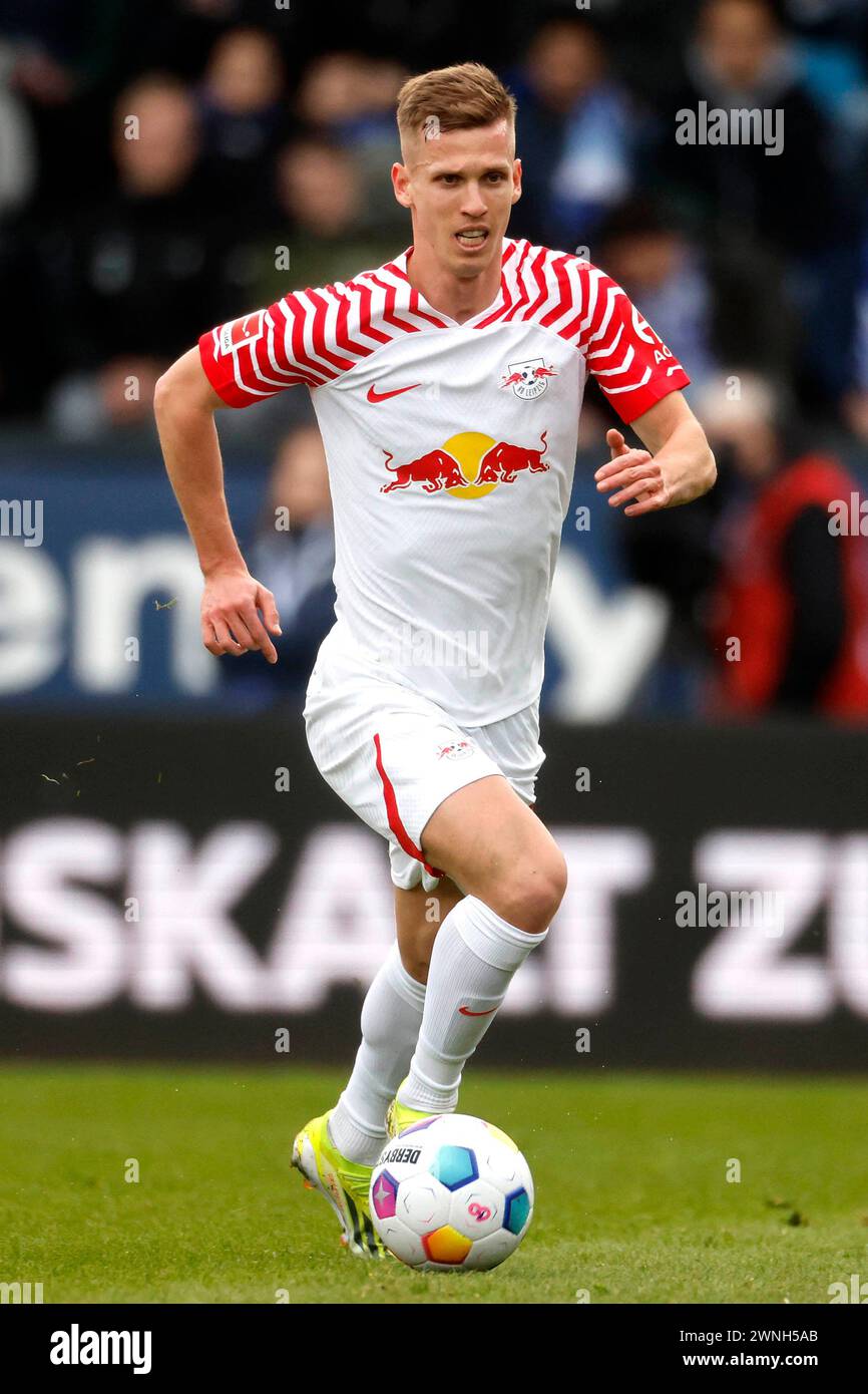 Bochum, Deutschland, 1. Fussball-Bundesliga 24. Spieltag VFL Bochum: RB Leipzig 1:4 02. 03. 2024 im Vonovia Ruhrstadion in Bochum Daniel OLMO (RBL) Foto: Norbert Schmidt, Düsseldorf Stockfoto