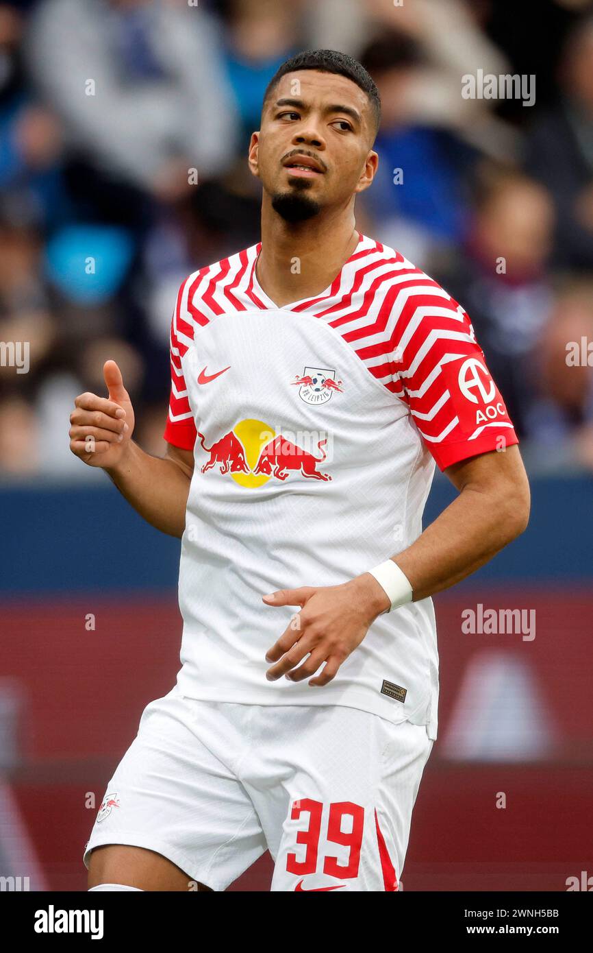 Bochum, Deutschland, 1. Fussball-Bundesliga 24. Spieltag VFL Bochum: RB Leipzig 1:4 02. 03. 2024 im Vonovia Ruhrstadion Bochum Benjamin HENRICHS (RBL) Foto: Norbert Schmidt, Düsseldorf Stockfoto