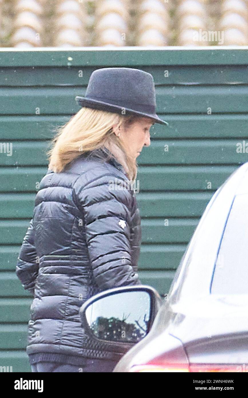 Madrid, Madrid, Spanien. März 2024. Prinzessin Elena de Borbon besucht am 2. März 2024 die Funeral Chapel Fernando Gomez-Acebo in der Leichenhalle La Paz in Madrid, Spanien (Foto: © Jack Abuin/ZUMA Press Wire) NUR ZUR REDAKTIONELLEN VERWENDUNG! Nicht für kommerzielle ZWECKE! Stockfoto