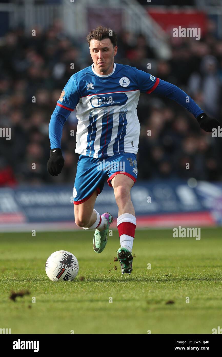 Callum Cooke von Hartlepool United während des Spiels der Vanarama National League zwischen Hartlepool United und Barnet im Victoria Park, Hartlepool am Samstag, den 2. März 2024. (Foto: Mark Fletcher | MI News) Credit: MI News & Sport /Alamy Live News Stockfoto