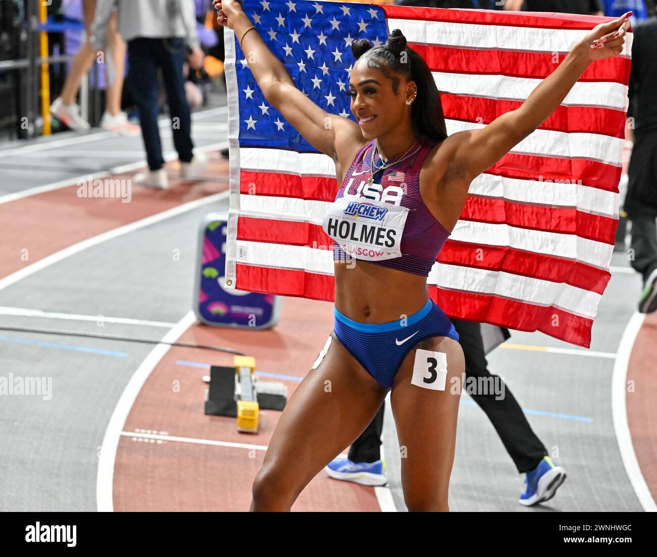 Glasgow, Schottland, Großbritannien. März 2024. Alexis HOLMES (USA) feiert den dritten Platz im 400-m-Finale der Frauen während der Hallenathletik-Weltmeisterschaft in der Emirates Arena in Glasgow, Schottland, Großbritannien. Quelle: LFP/Alamy Live News Stockfoto