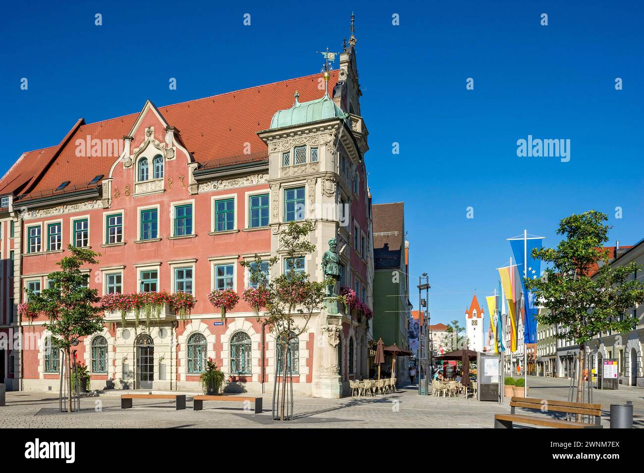 Rathaus, ehemaliges Weberhaus im Neorenaissance-Stil, Marienplatz, Altstadt, Mindelheim, Schwaben, Bayern, Deutschland Stockfoto