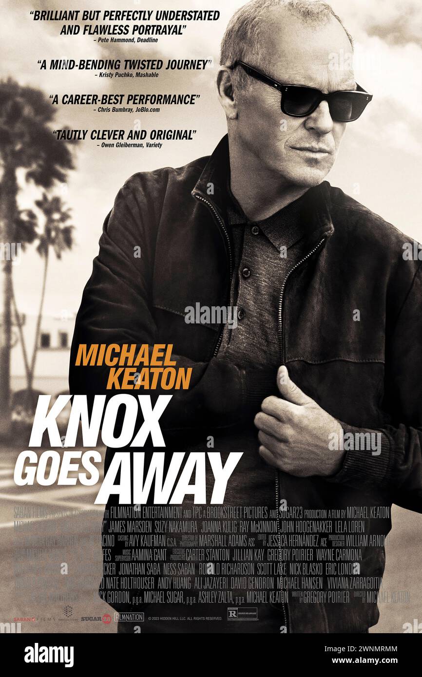 Knox Goes Away (2023) von Michael Keaton mit Al Pacino, Michael Keaton und Marcia Gay Harden. Wenn ein Auftragskiller eine sich schnell entwickelnde Form der Demenz hat, wird ihm die Möglichkeit geboten, sich zu erlösen, indem er das Leben des erwachsenen Sohnes rettet, mit dem er sich entfremdet hatte. US-Poster mit einem Blatt ***NUR FÜR REDAKTIONELLE ZWECKE***. Quelle: BFA / Saban Films Stockfoto