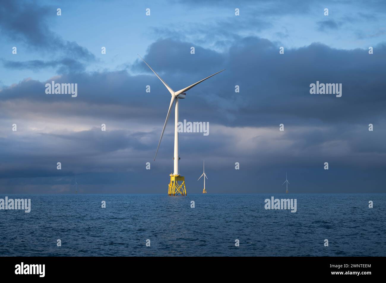 Seagreen Wind Energy, schottischer Offshore-Windpark. Vestas V164, 10-Megawatt-Turbinen. Stockfoto