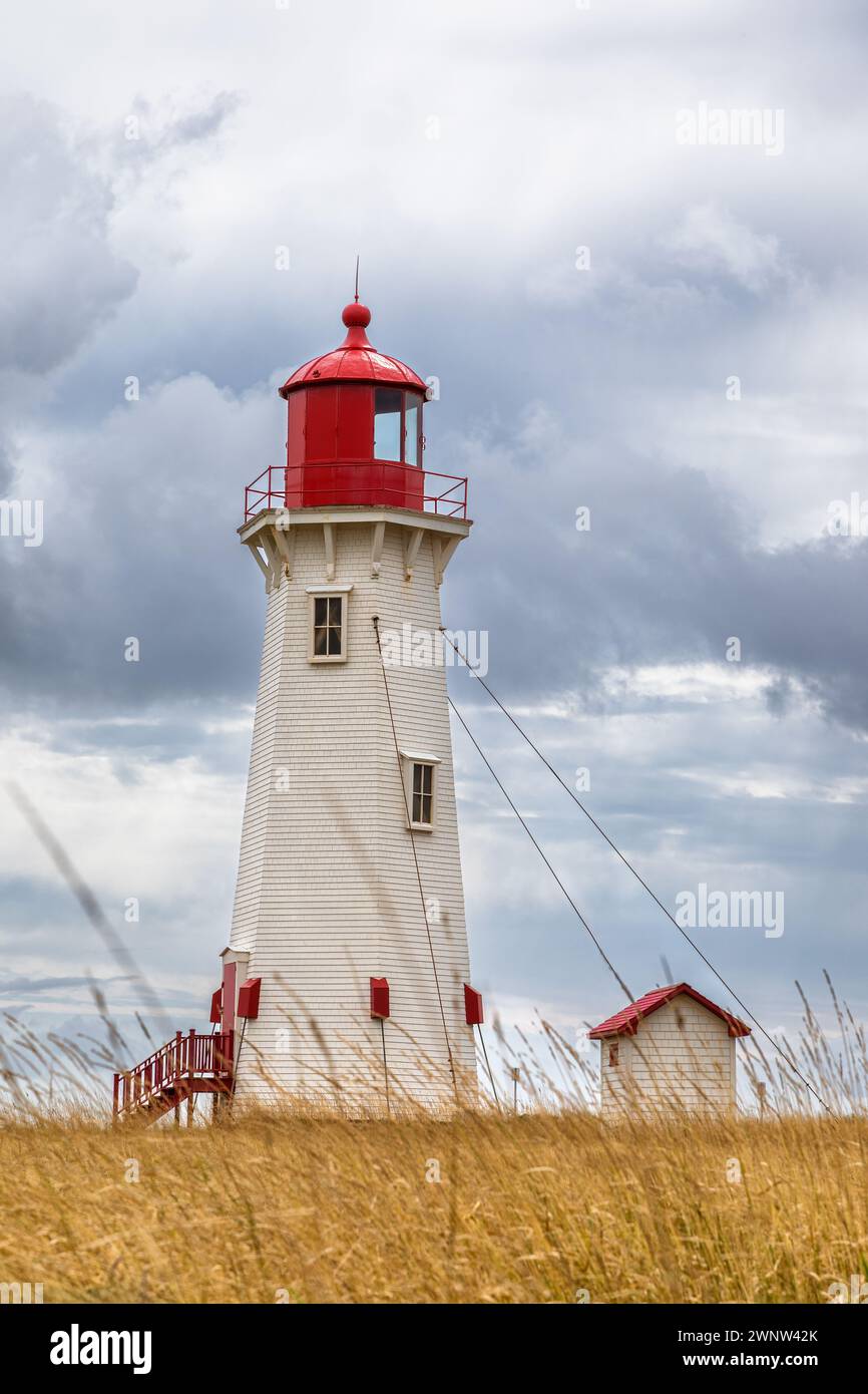 Der Anse a La Cabane, oder Millerand Leuchtturm von Havre Aubert, in Iles de la Madeleine, oder der Magdalen Islands, Kanada. Dies ist die höchste und Ältesten Stockfoto
