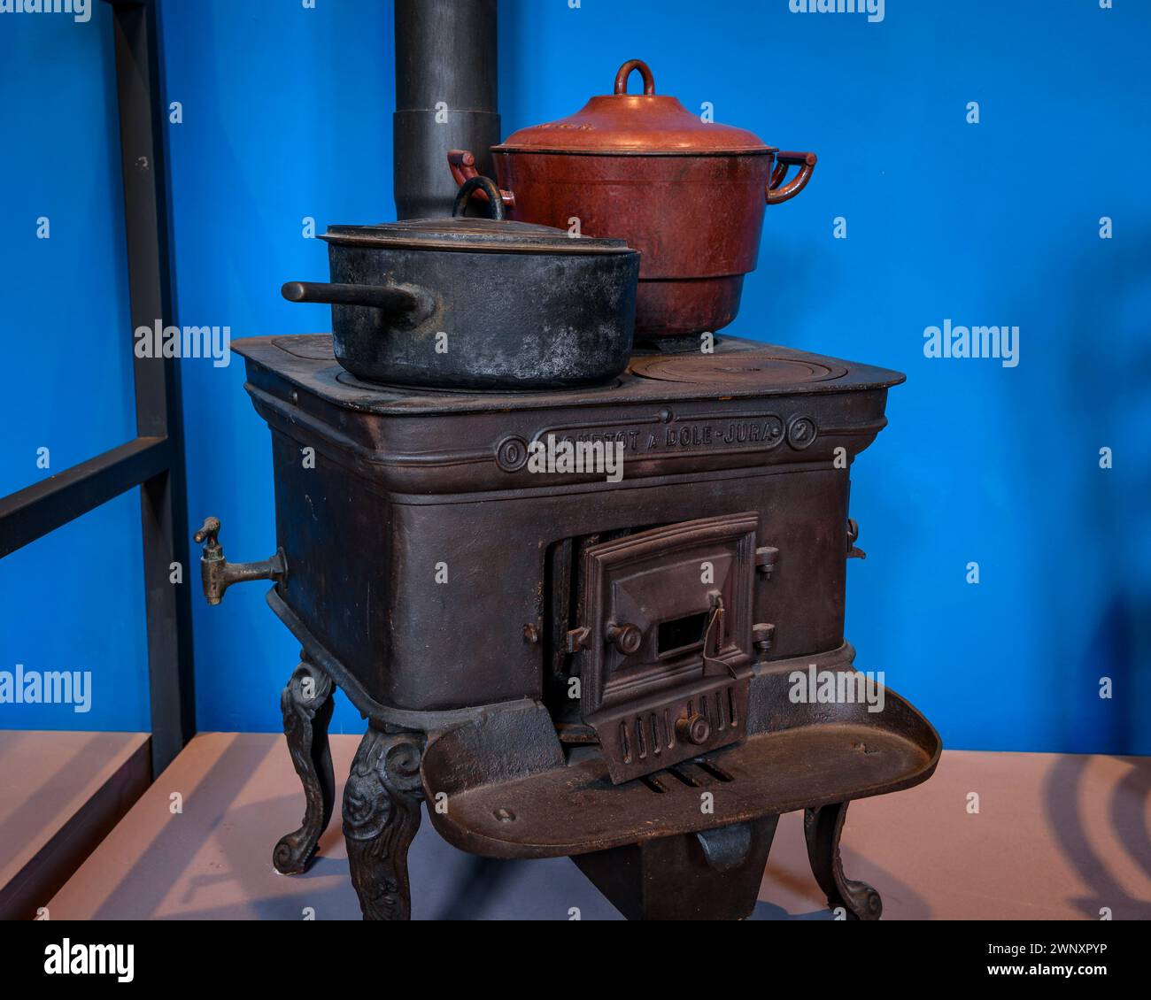Cerdà Museum in Puigcerdà. Zimmer, die ein traditionelles Cerdanya-Haus nachbilden (Puigcerdà, Girona, Katalonien, Spanien, Pyrenäen) Stockfoto