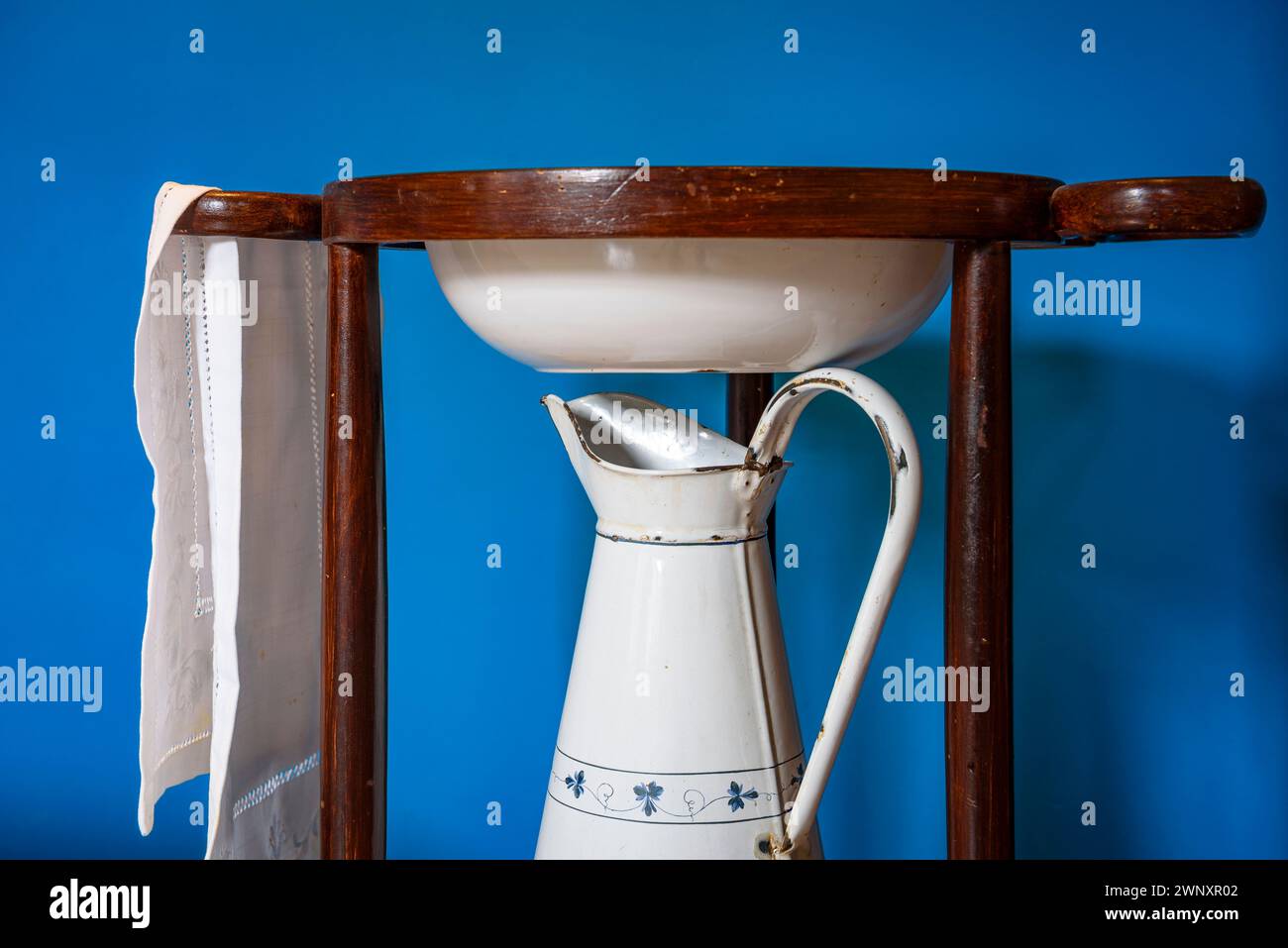 Cerdà Museum in Puigcerdà. Zimmer, die ein traditionelles Cerdanya-Haus nachbilden (Puigcerdà, Girona, Katalonien, Spanien, Pyrenäen) Stockfoto