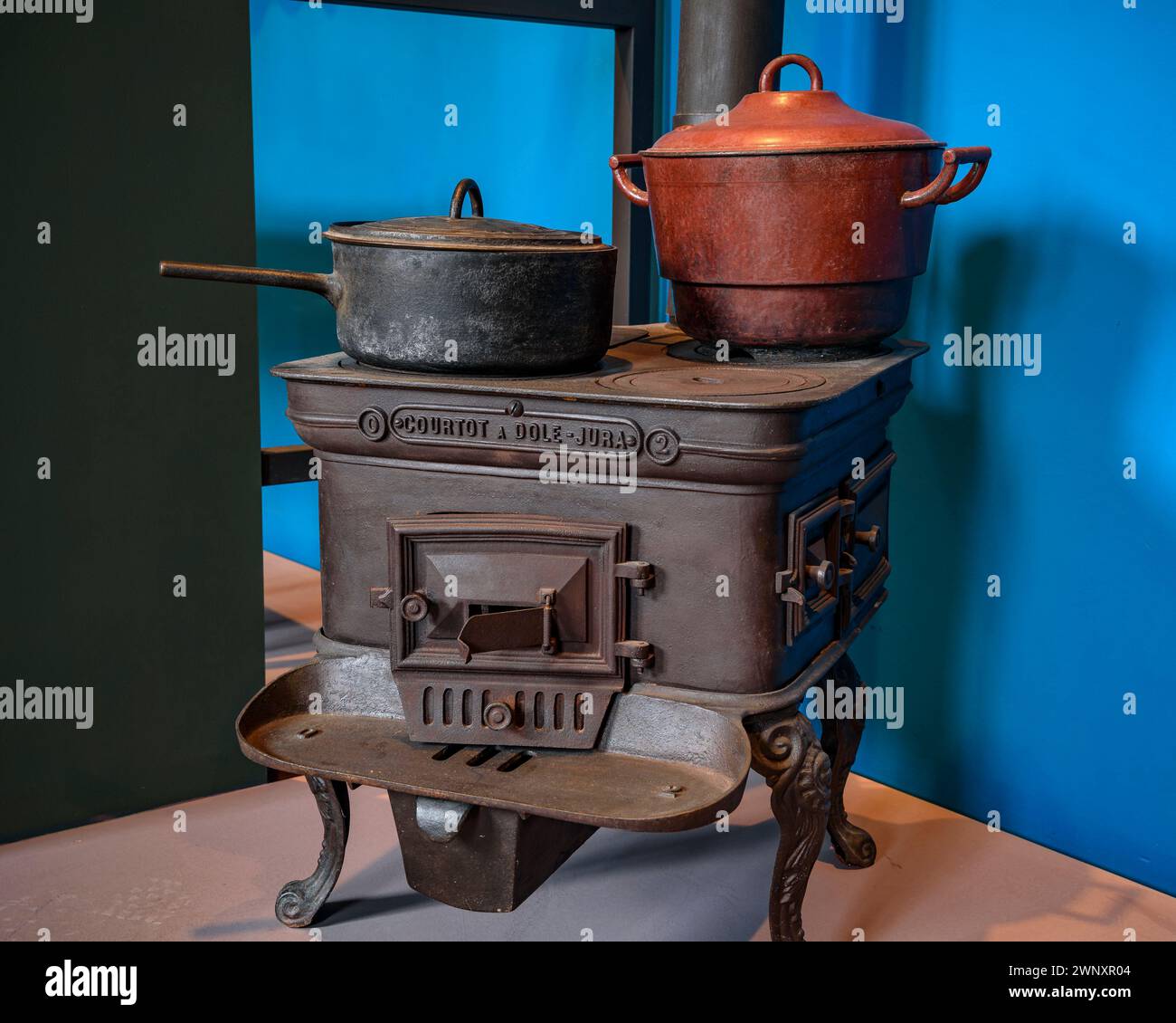 Cerdà Museum in Puigcerdà. Zimmer, die ein traditionelles Cerdanya-Haus nachbilden (Puigcerdà, Girona, Katalonien, Spanien, Pyrenäen) Stockfoto